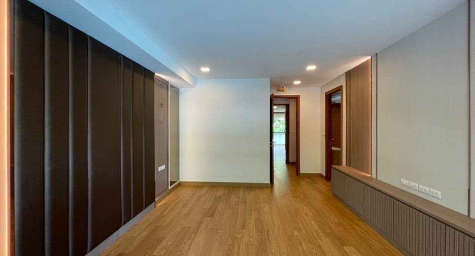 Wohnung zum Kauf mit 3 Zimmer in Khlong Toei, Bangkok