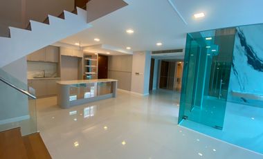 ขาย 3 ห้องนอน คอนโด ใน คลองเตย, กรุงเทพฯ