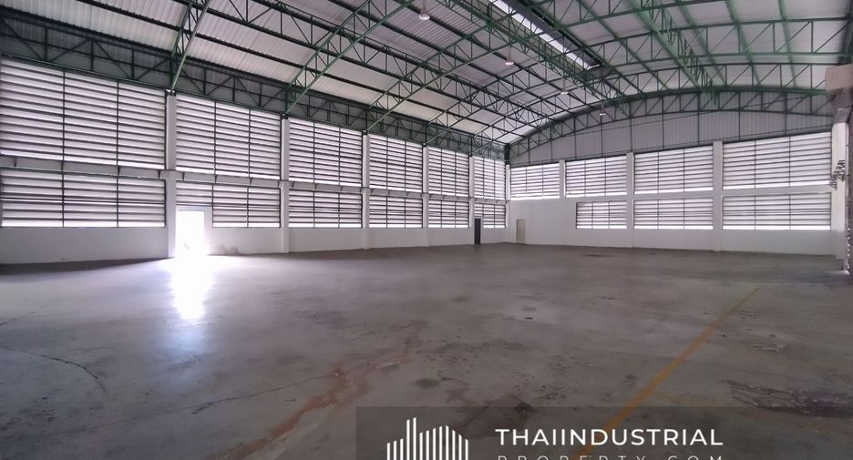 For rent そして for sale warehouse in Mueang Samut Prakan, Samut Prakan
