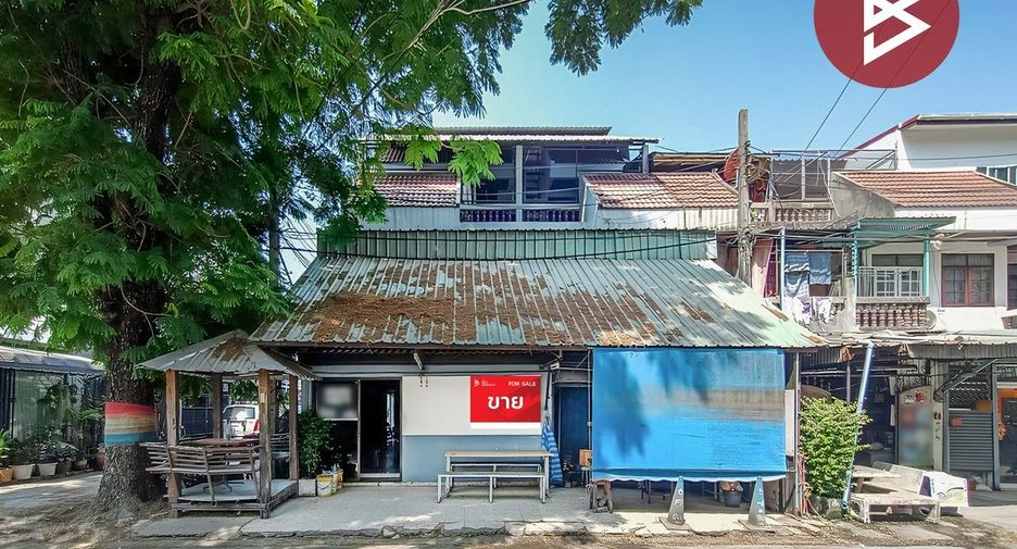 For sale 12 bed townhouse in Bang Khen, Bangkok