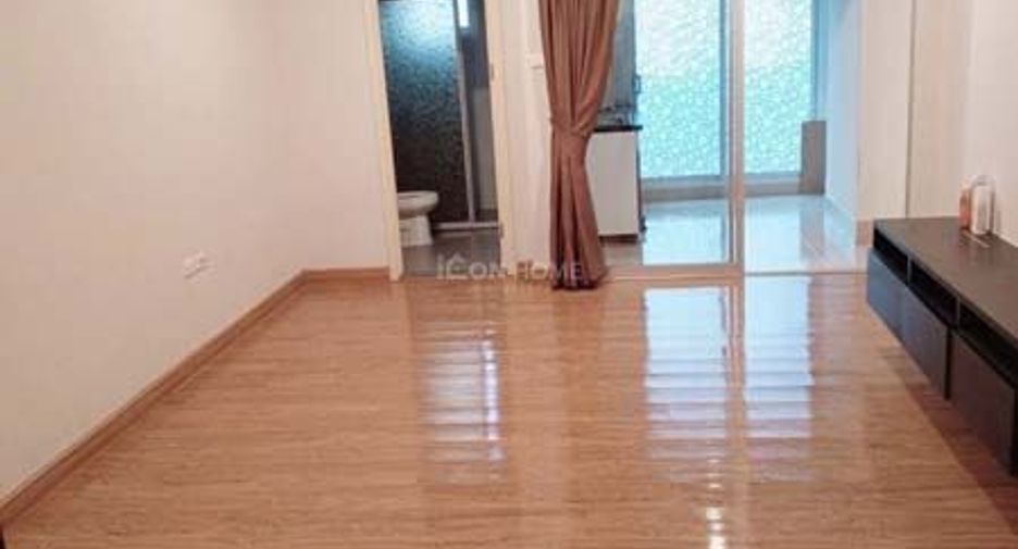 For sale studio condo in Mueang Nonthaburi, Nonthaburi