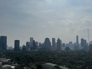Wohnung zur Miete mit 4 Zimmer in Pathum Wan, Bangkok