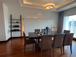 Wohnung zur Miete mit 4 Zimmer in Pathum Wan, Bangkok