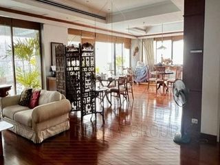 出售 3 卧室 公寓 在 Khlong Toei, 曼谷