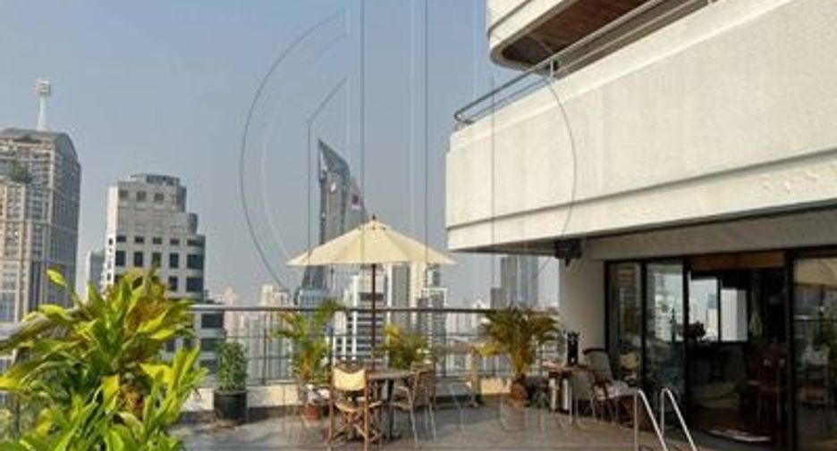 Wohnung zum Kauf mit 3 Zimmer in Khlong Toei, Bangkok
