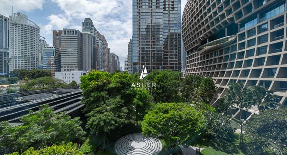 For rent and for sale 2 bedrooms condo in Pathum Wan, Bangkok