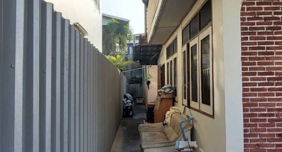 For sale 2 Beds house in Thung Khru, Bangkok