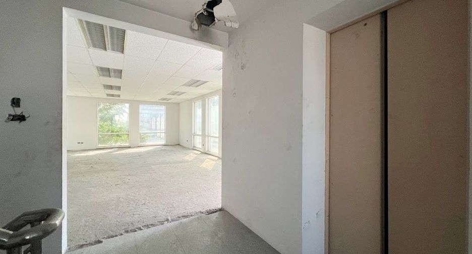 Продажа офис в Сатхон, Бангкок