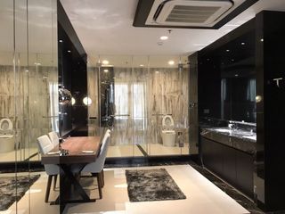For rent そして for sale 4 Beds condo in Watthana, Bangkok