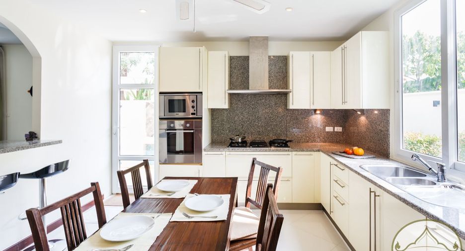 For rent 3 bedrooms villa in Thalang, Phuket