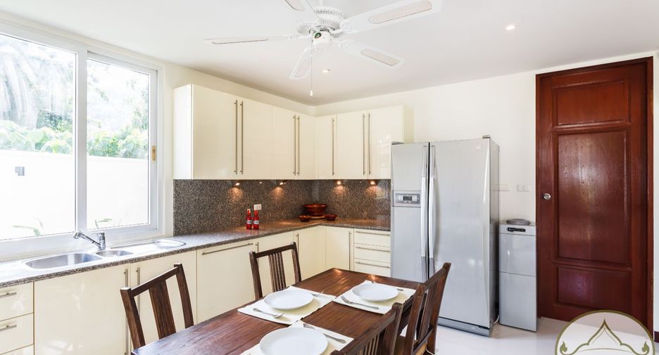 For rent 3 bedrooms villa in Thalang, Phuket
