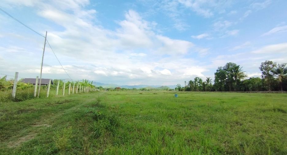Terreno en venta en Ban Thi, Lamphun