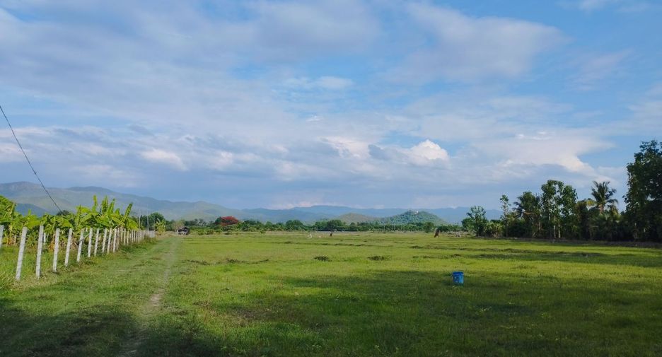 Terreno en venta en Ban Thi, Lamphun