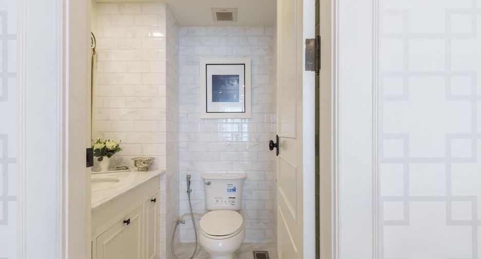 Аренда 2 спальни кондо в Патхум Щан, Бангкок