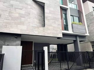 For rent そして for sale 4 Beds house in Suan Luang, Bangkok