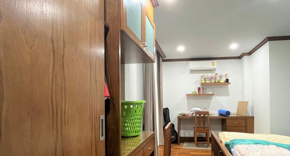 出售 3 卧室 独立屋 在 Phuket Town, 普吉