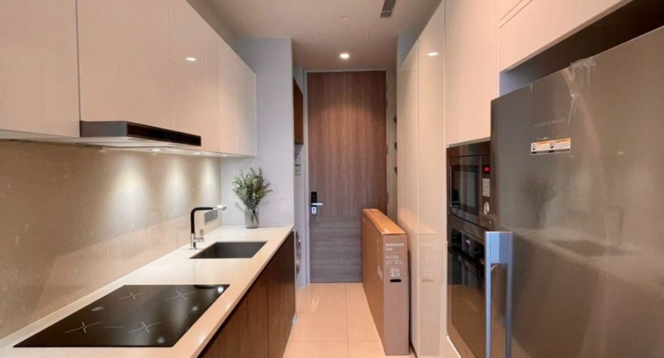 For rent and for sale 2 bedrooms condo in Watthana, Bangkok