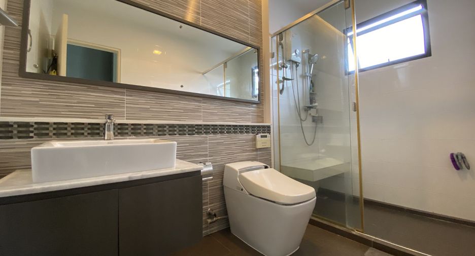 For sale 3 bedrooms house in Prawet, Bangkok