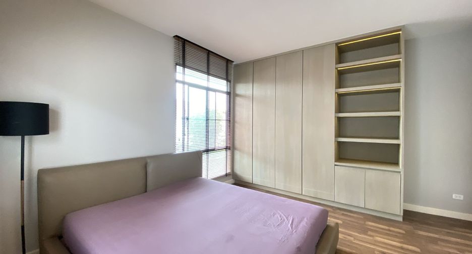For sale 3 bedrooms house in Prawet, Bangkok