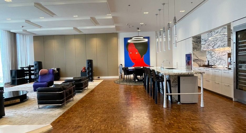 Wohnung zum Kauf mit 3 Zimmer in Sathon, Bangkok
