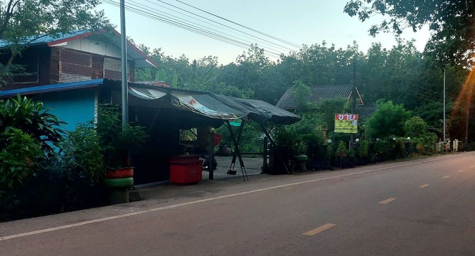 For sale 5 bed house in Phon Phisai, Nong Khai