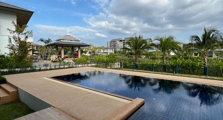 For rent 4 bedrooms villa in Thalang, Phuket
