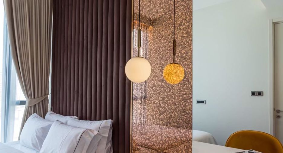 For rent and for sale 1 bed condo in Watthana, Bangkok