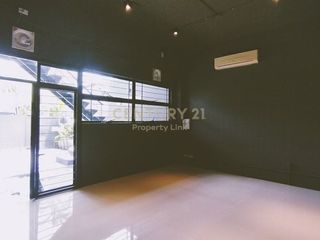 出租 5 卧室 商业空间 在 Chatuchak, 曼谷
