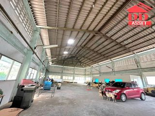 For sale warehouse in Mueang Samut Prakan, Samut Prakan