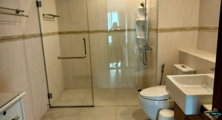 Аренда 3 спальни кондо в Кхлонг Тоеи, Бангкок