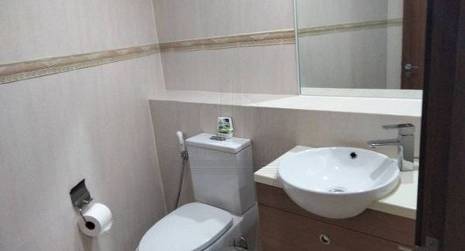 Аренда 3 спальни кондо в Кхлонг Тоеи, Бангкок