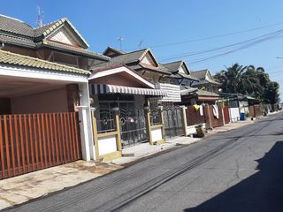 出售 3 卧室 联排别墅 在 Lam Luk Ka, Pathum Thani