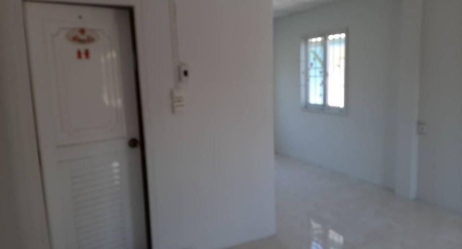 Reihenhaus zum Kauf mit 3 Zimmer in Lam Luk Ka, Pathum Thani