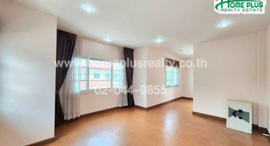 Haus zum Kauf mit 3 Zimmer in Mueang Nonthaburi, Nonthaburi