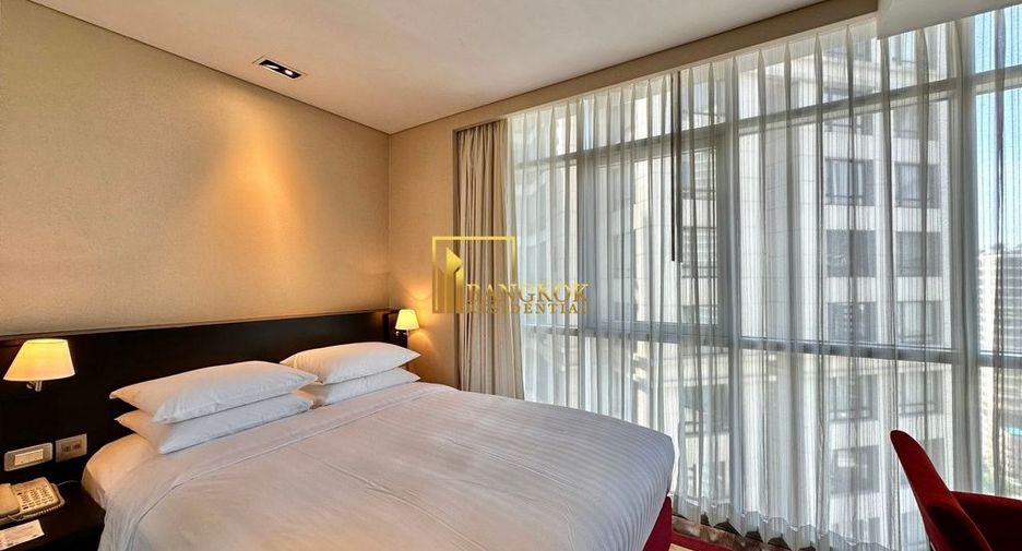 À louer 2 chambres appartement avec services à Sathon, Bangkok