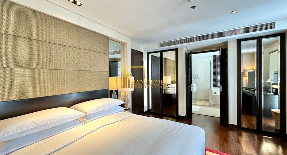 À louer 2 chambres appartement avec services à Sathon, Bangkok