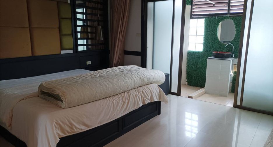 For sale 7 Beds retail Space in Jomtien, Pattaya