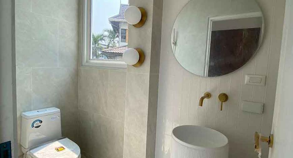 Haus zum Kauf mit 3 Zimmer in Saraphi, Chiang Mai