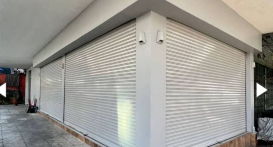Wohnung zur Miete mit Studio in Pom Prap Sattru Phai, Bangkok