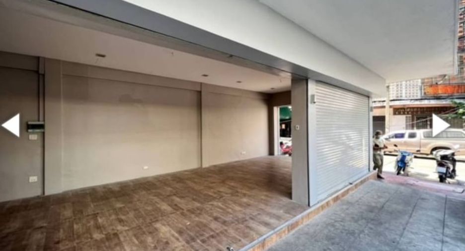 Wohnung zur Miete mit Studio in Pom Prap Sattru Phai, Bangkok