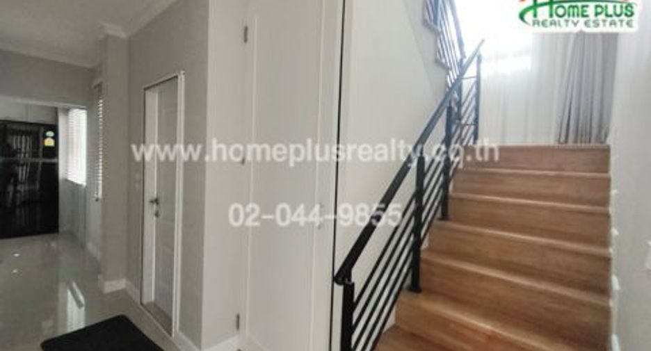 Casa en venta de 4 habitaciones en Khan Na Yao, Bangkok