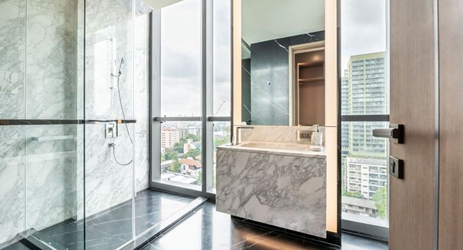 For rent and for sale 2 bedrooms condo in Watthana, Bangkok