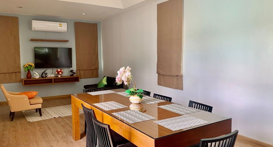 For rent 4 bedrooms villa in Mueang Phuket, Phuket