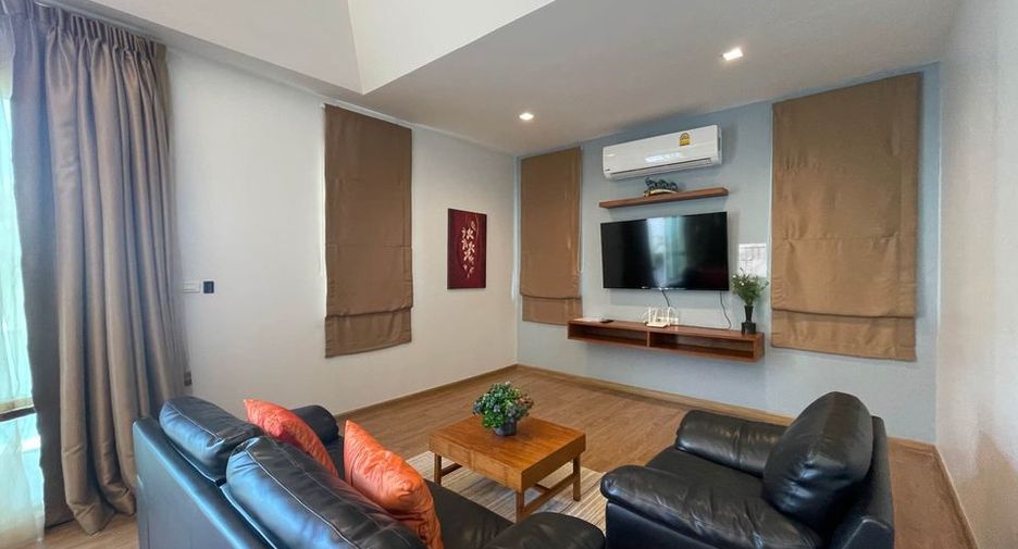 For rent 4 bedrooms villa in Mueang Phuket, Phuket