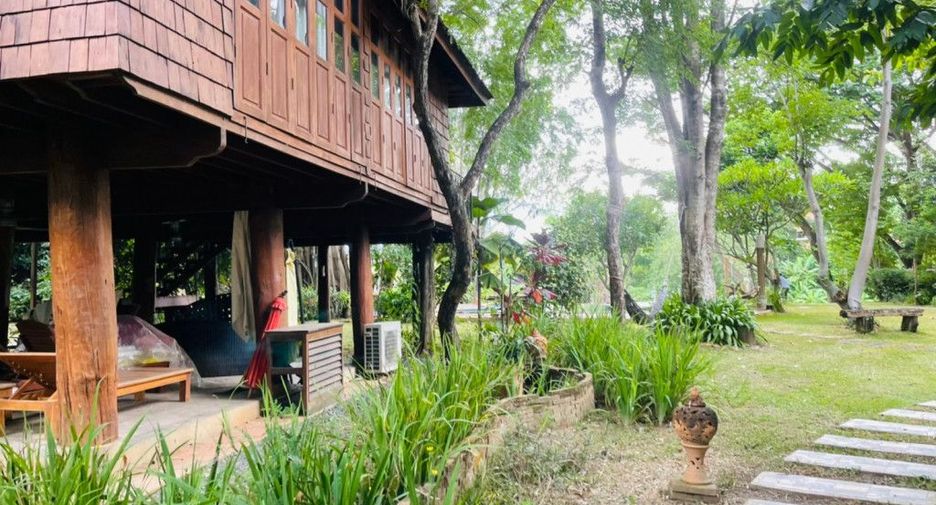 出售 9 卧室 酒店 在 Mueang Chiang Mai, Chiang Mai