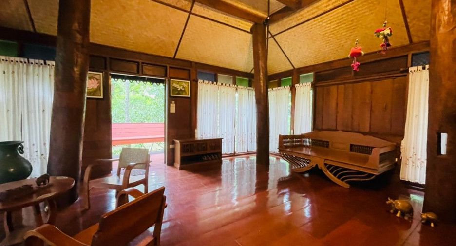 出售 9 卧室 酒店 在 Mueang Chiang Mai, Chiang Mai