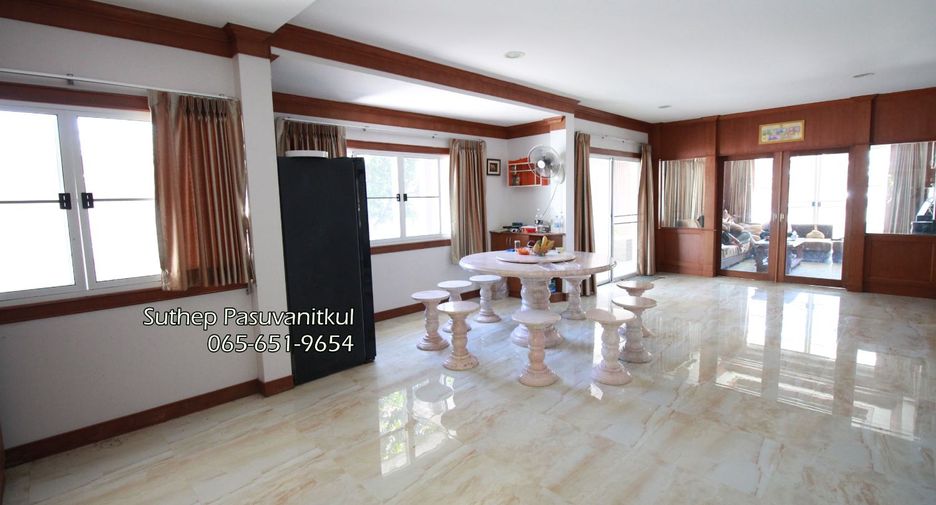 For sale 20 Beds apartment in Nikhom Phatthana, Rayong