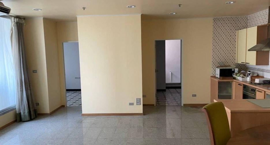 Продажа 2 спальни кондо в Сатхон, Бангкок