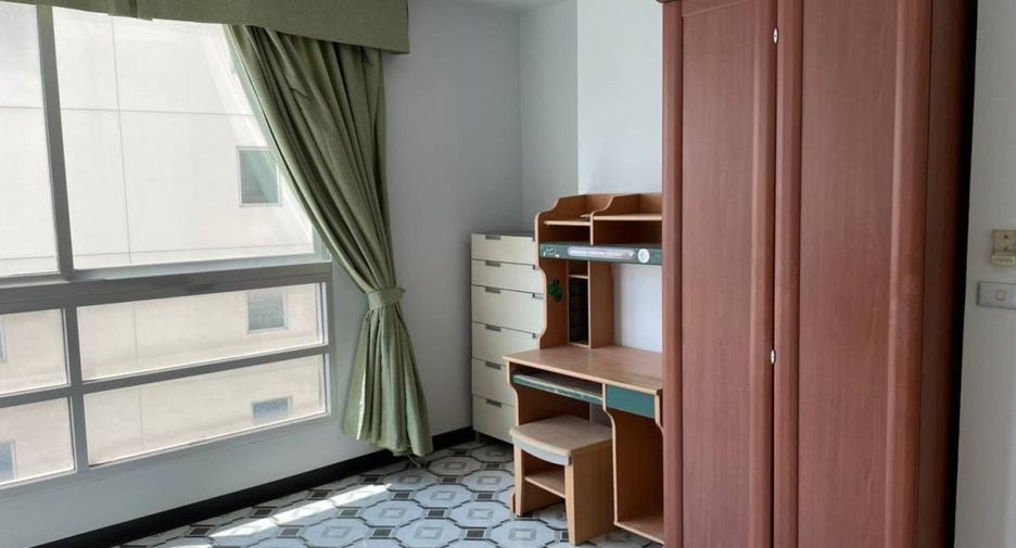Продажа 2 спальни кондо в Сатхон, Бангкок