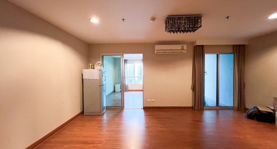 For sale 1 bed condo in Huai Khwang, Bangkok